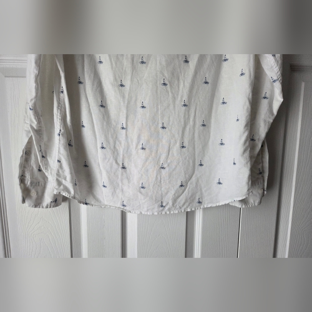 Banana Republic Men's White Shirt with Blue Accents Size M - Picture 8 of 10